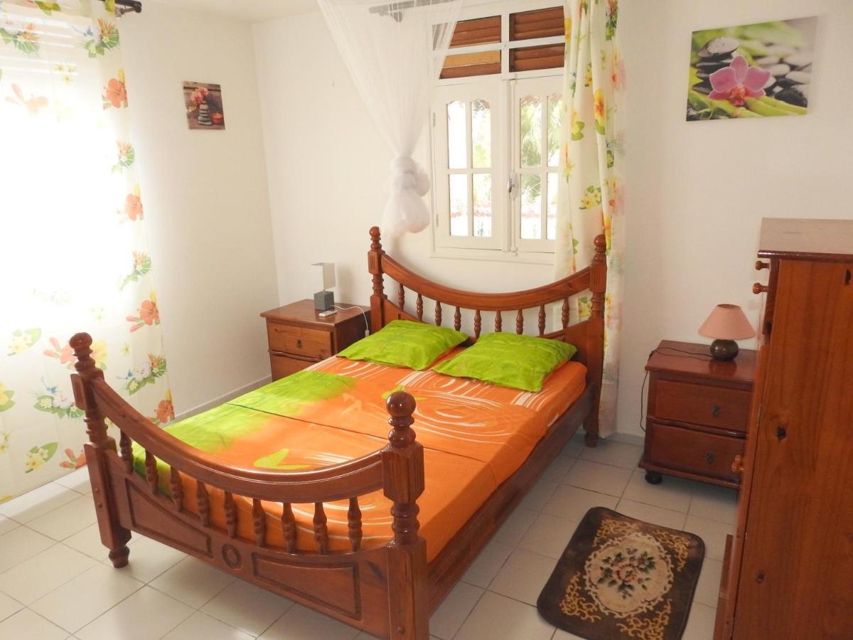 Villa Nanou , Villa De Plein Pied Avec Joli Jardin Bouillante Exteriör bild